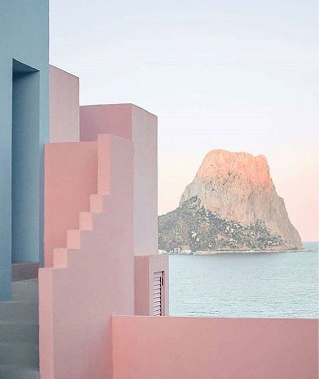 Serene Saturday💫Via @want_store